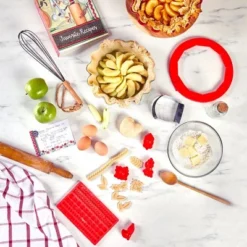 The Lakeside Collection Silicone Pie Crust Mold - Decorative Molds For Baked Goods -Home Properties GUEST 26d141ea f788 4342 b0f6 d75077984787