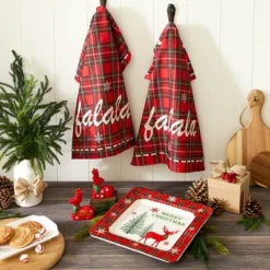 The Lakeside Collection Christmas Deer Housewares Collection - Set Of 2 Kitchen Towels -Home Properties GUEST 4f06cdd3 0ba2 4e78 be38 1b0583ad6b43