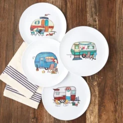 The Lakeside Collection Set Of 4 Melamine Plates - Camper