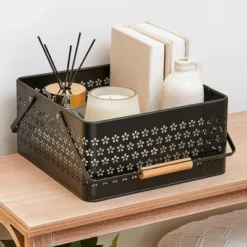 The Lakeside Collection Metal Storage Basket -Home Properties GUEST a53ee313 3de5 4f7a be65 7f556593d347