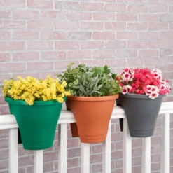 The Lakeside Collection Rail Planters -Home Properties GUEST b88399a8 d6de 4844 961a 13c9558f95a0